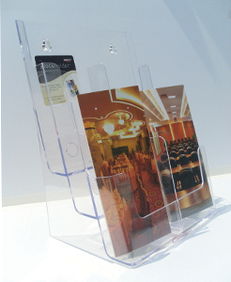 辦公桌上的精致伙伴 臺(tái)面資料架、名片盒與文體用品